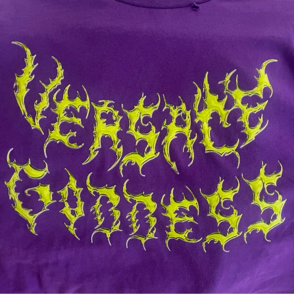 👑 Versace Goddess Distressed T-Shirt - Picture 8 of 11